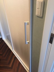 入口の段差解消&開閉しやすいスライドドア&広くなりました。